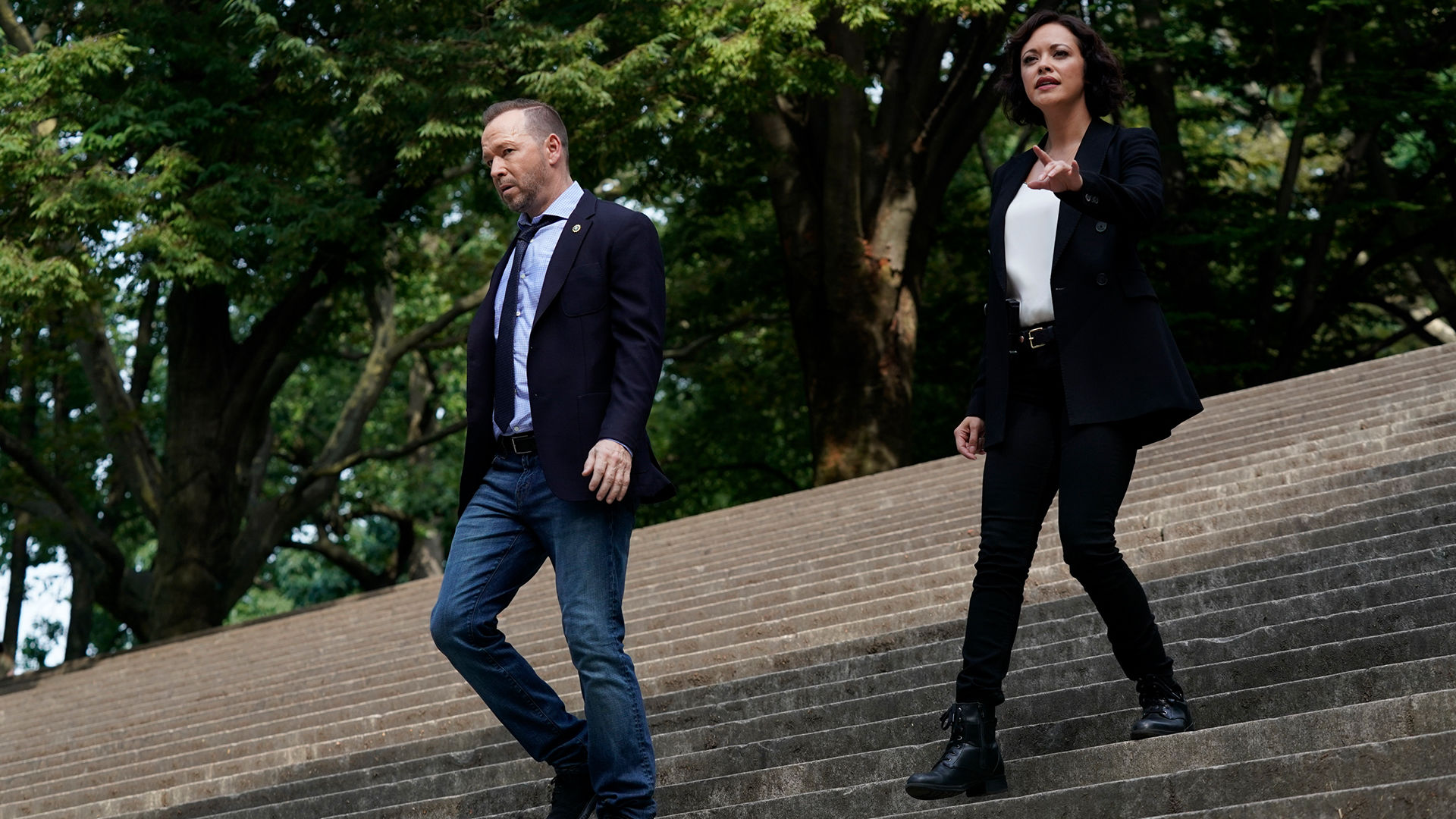 The Real Deal episode synopsis,reviews,forums,photos,