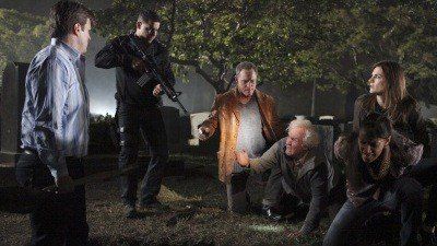 Under the Gun episode synopsis,reviews,forums,photos,