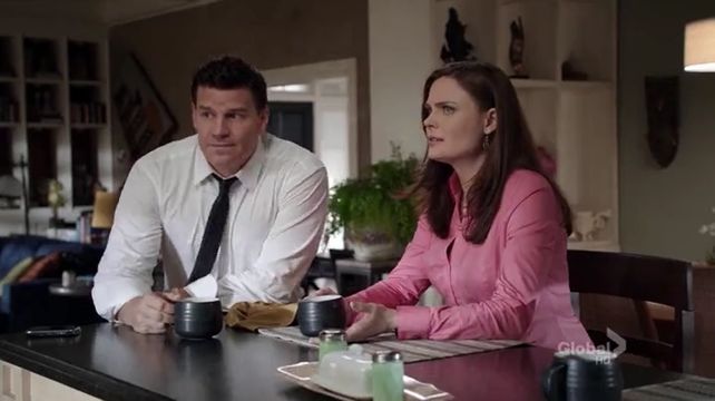 The Twist in the Plot episode synopsis,reviews,forums,photos,