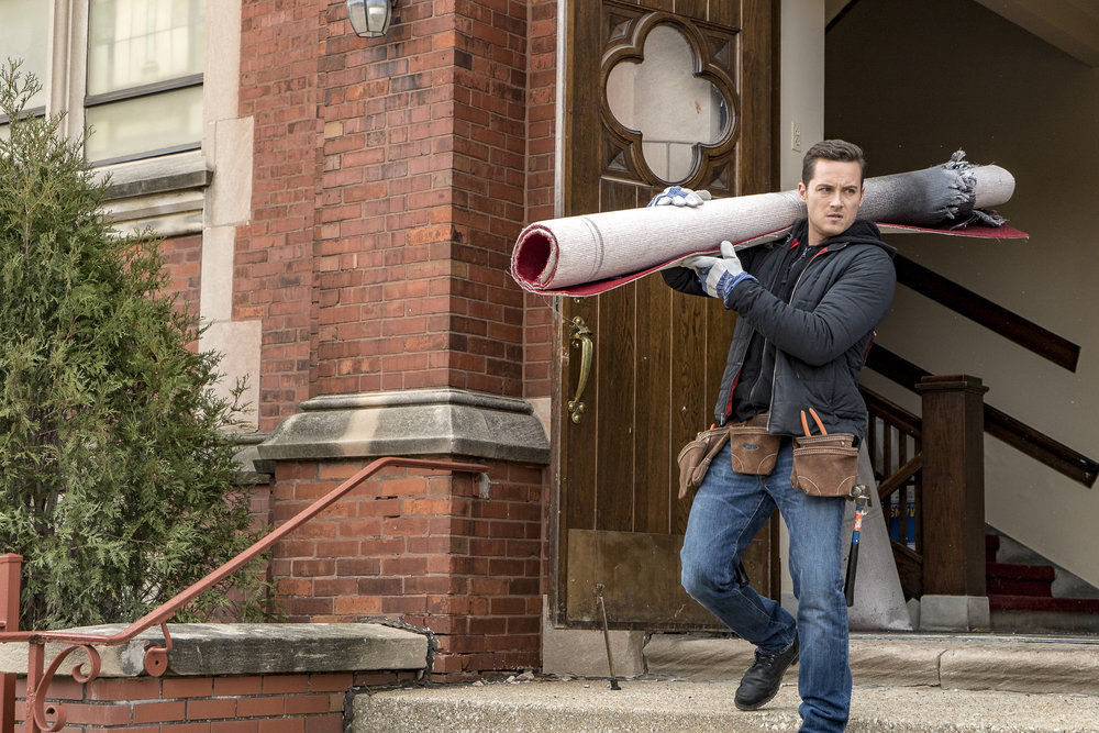 Sanctuary episode synopsis,reviews,forums,photos,
