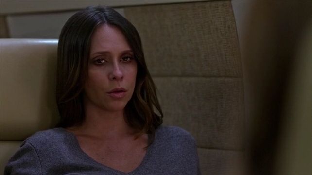 Protection episode synopsis,reviews,forums,photos,