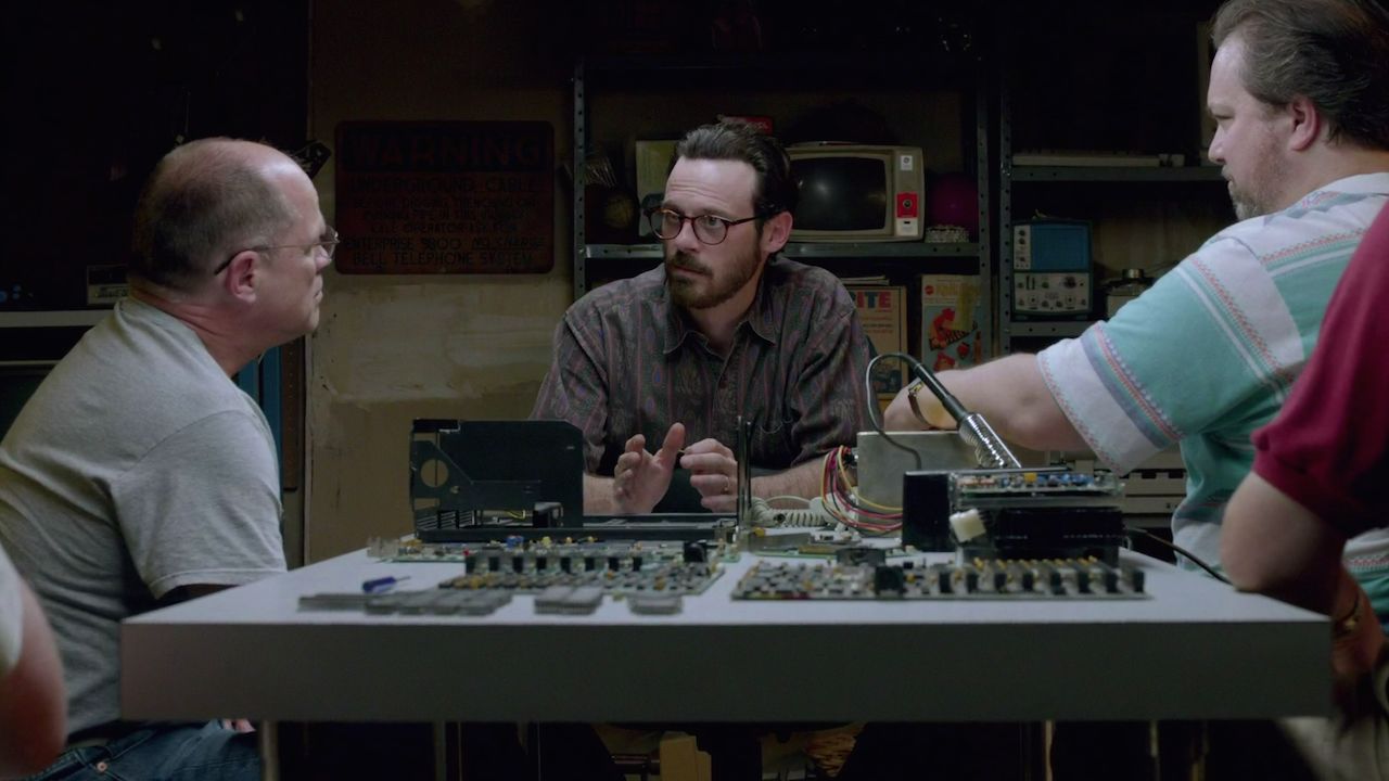 Working for the Clampdown episode synopsis,reviews,forums,photos,