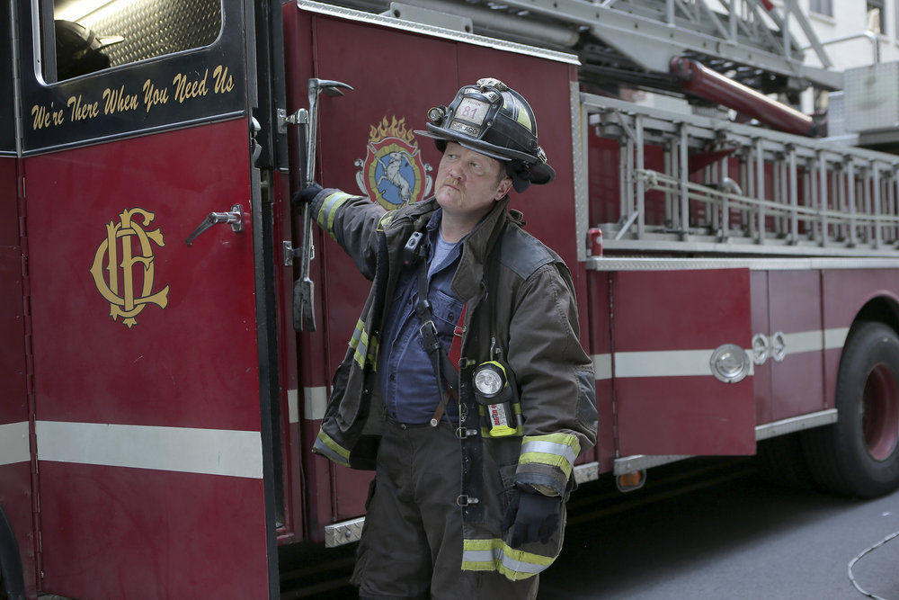 The Hose or the Animal episode synopsis,reviews,forums,photos,