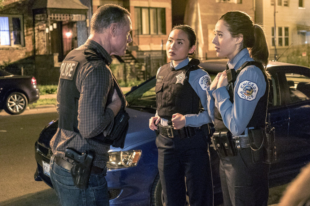 Big Friends, Big Enemies episode synopsis,reviews,forums,photos,