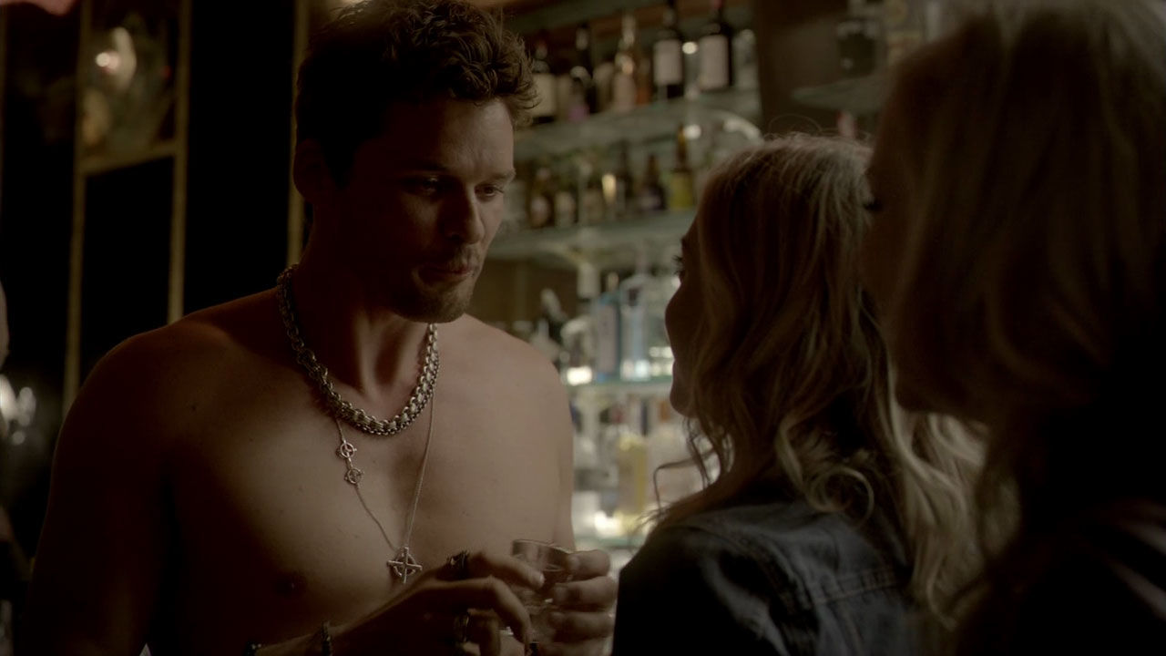 Road Trip episode synopsis,reviews,forums,photos,