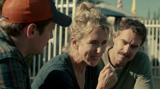 Looking for a Plot episode synopsis,reviews,forums,photos,