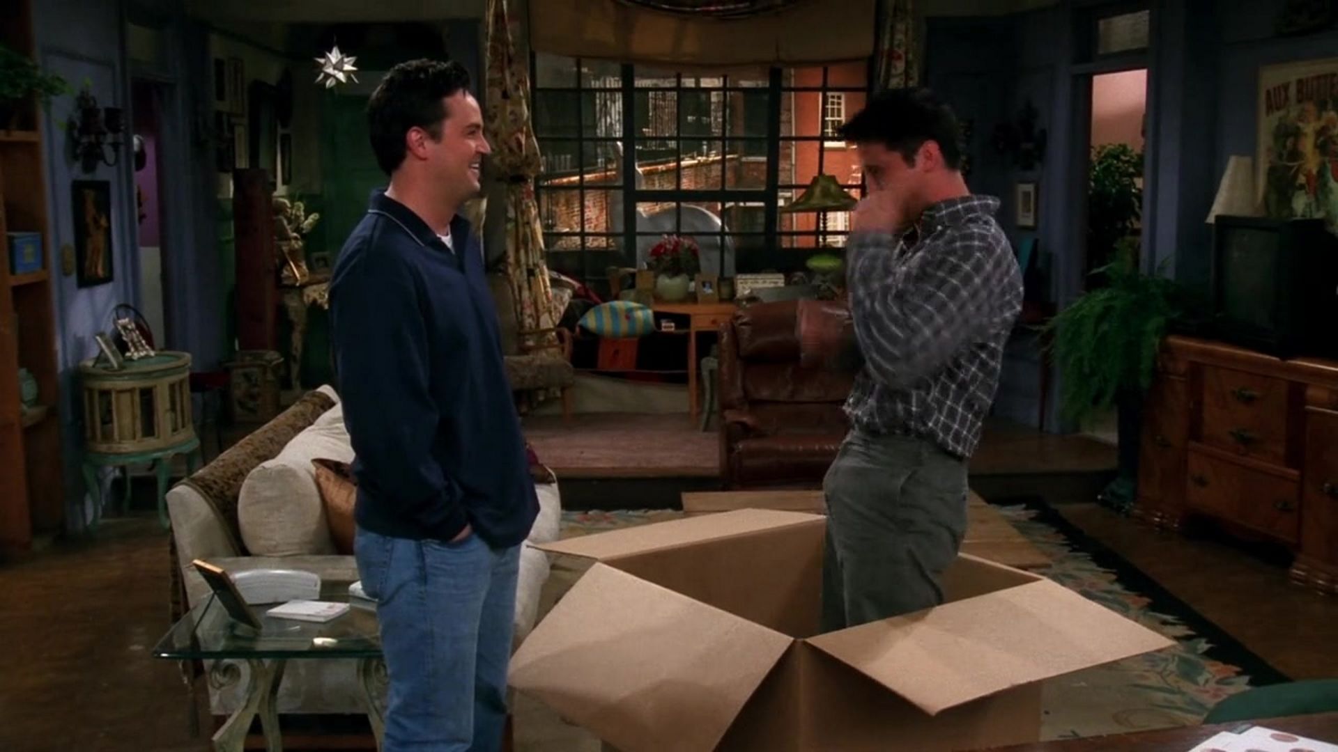 The One Where Phoebe Runs episode synopsis,reviews,forums,photos,