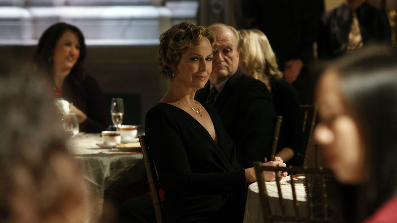 Isabella Stone episode synopsis,reviews,forums,photos,