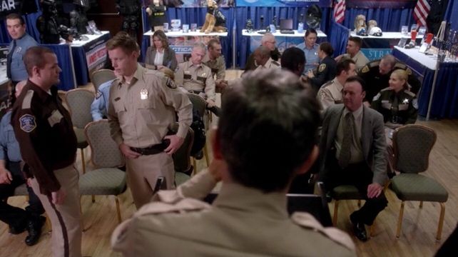 Hibbing 911 episode synopsis,reviews,forums,photos,