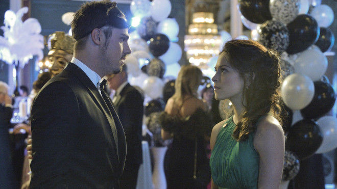 About Last Night episode synopsis,reviews,forums,photos,