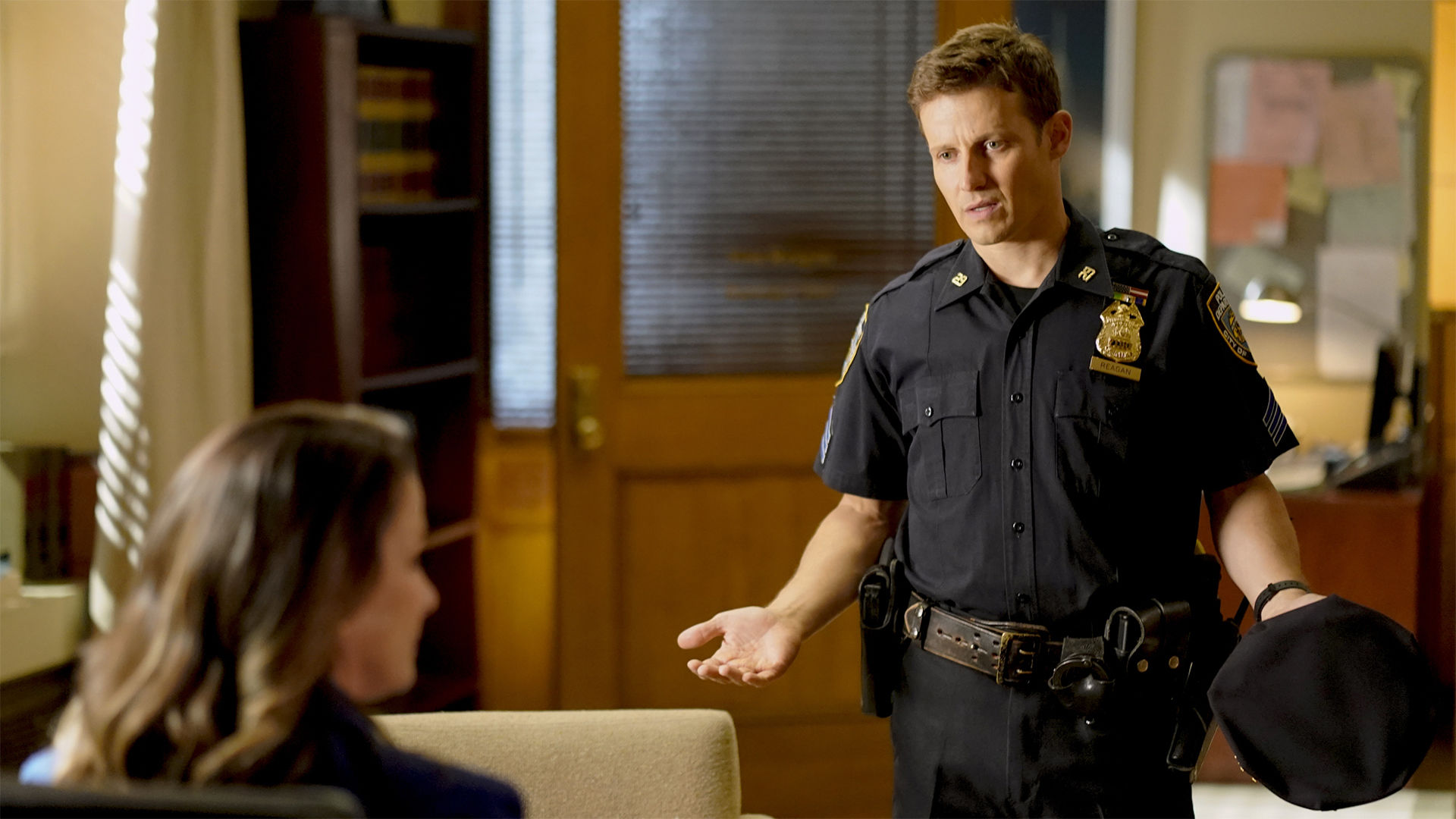 Behind the Smile episode synopsis,reviews,forums,photos,