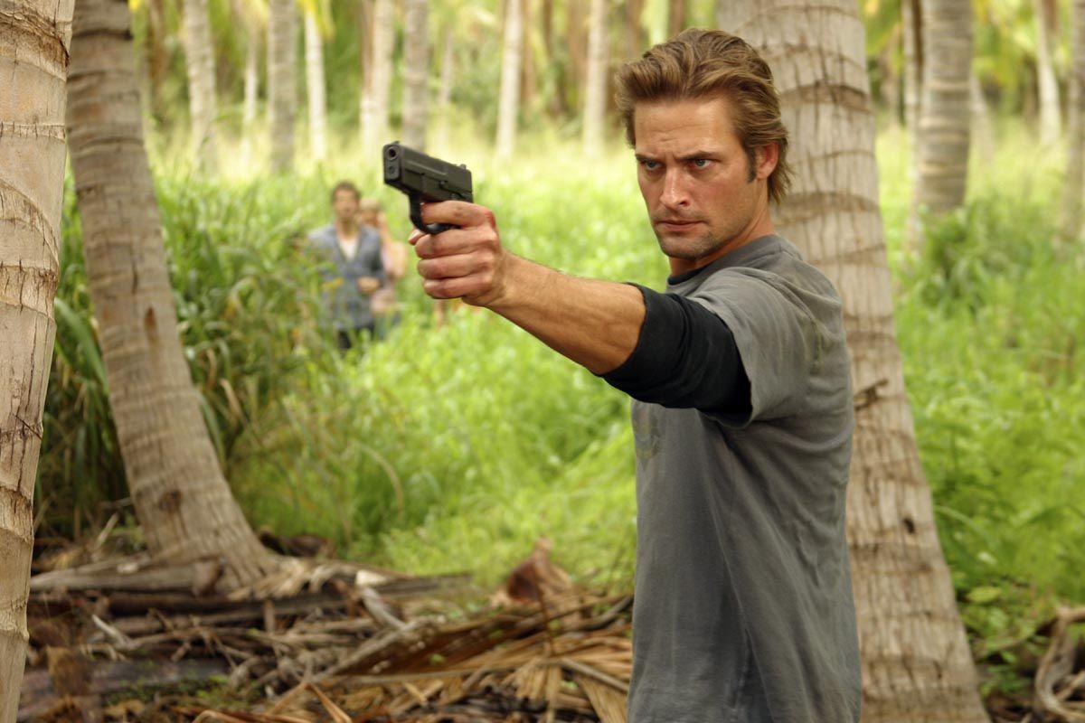 Pilot (2) episode synopsis,reviews,forums,photos,