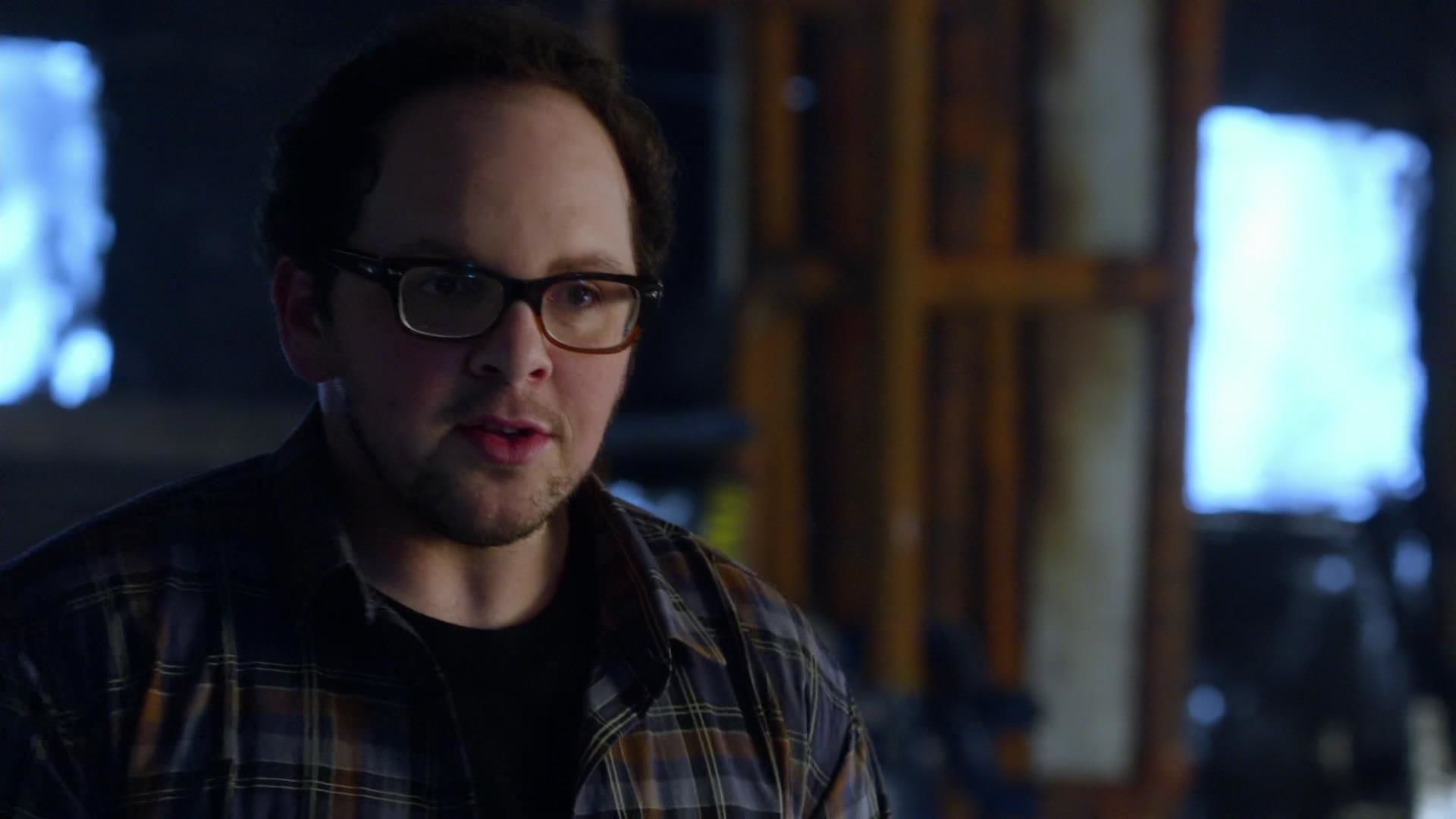Trapped episode synopsis,reviews,forums,photos,