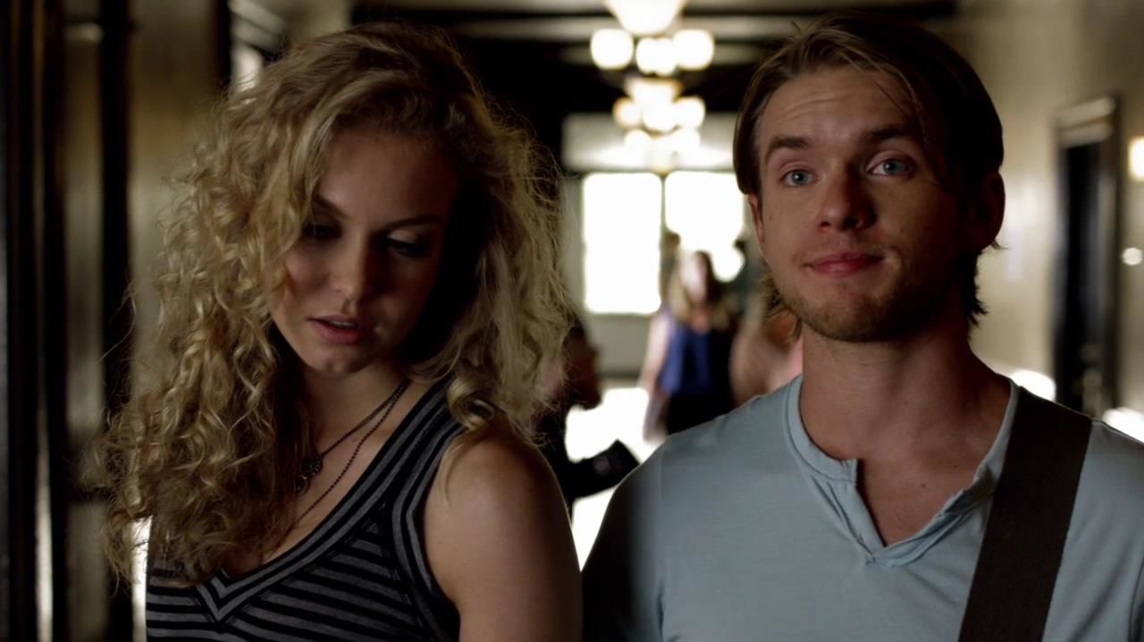 Welcome to Paradise episode synopsis,reviews,forums,photos,