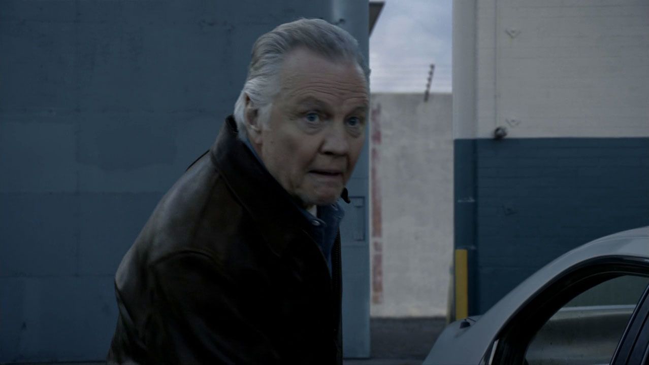 The Bag or the Bat episode synopsis,reviews,forums,photos,