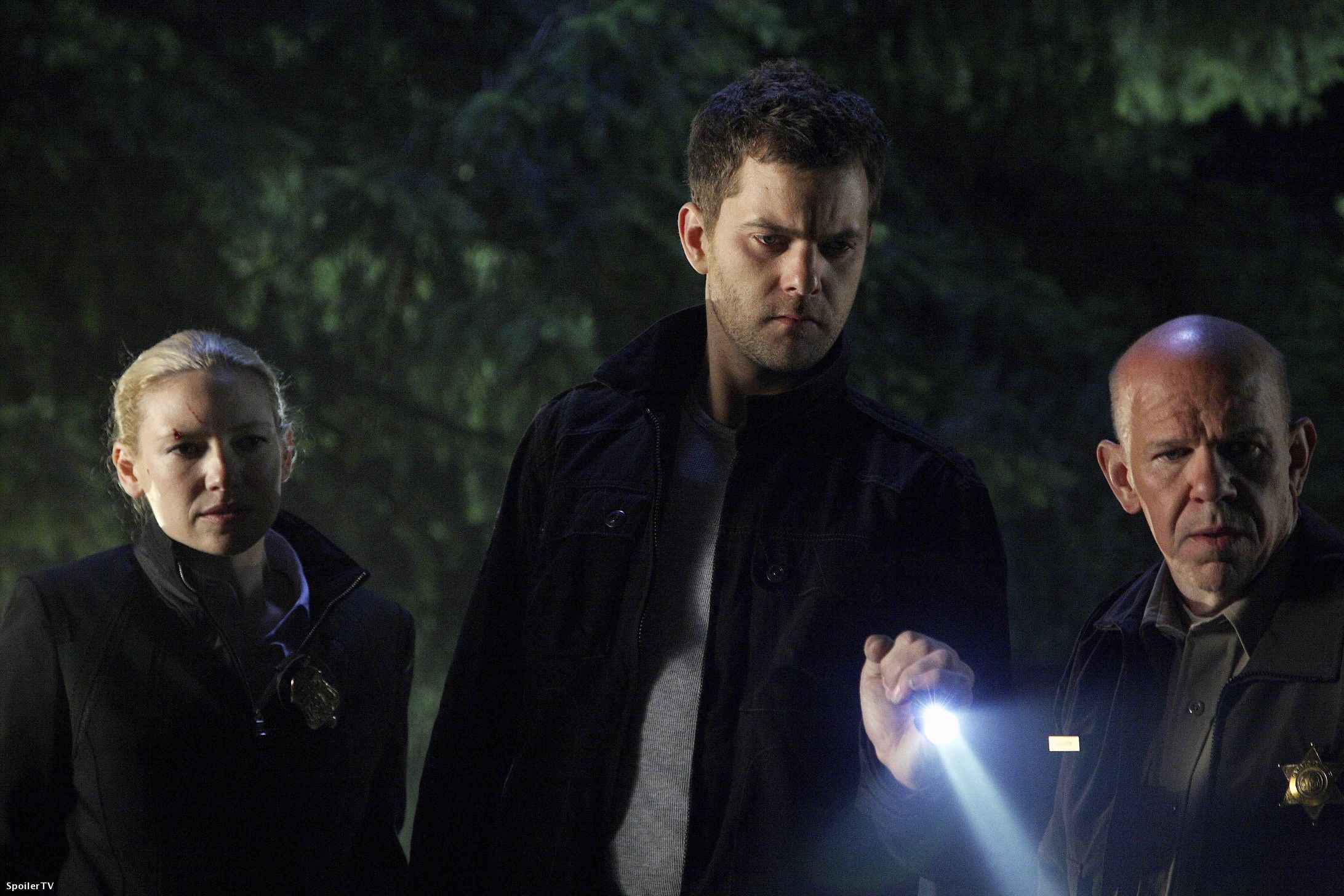 Night of Desirable Objects episode synopsis,reviews,forums,photos,