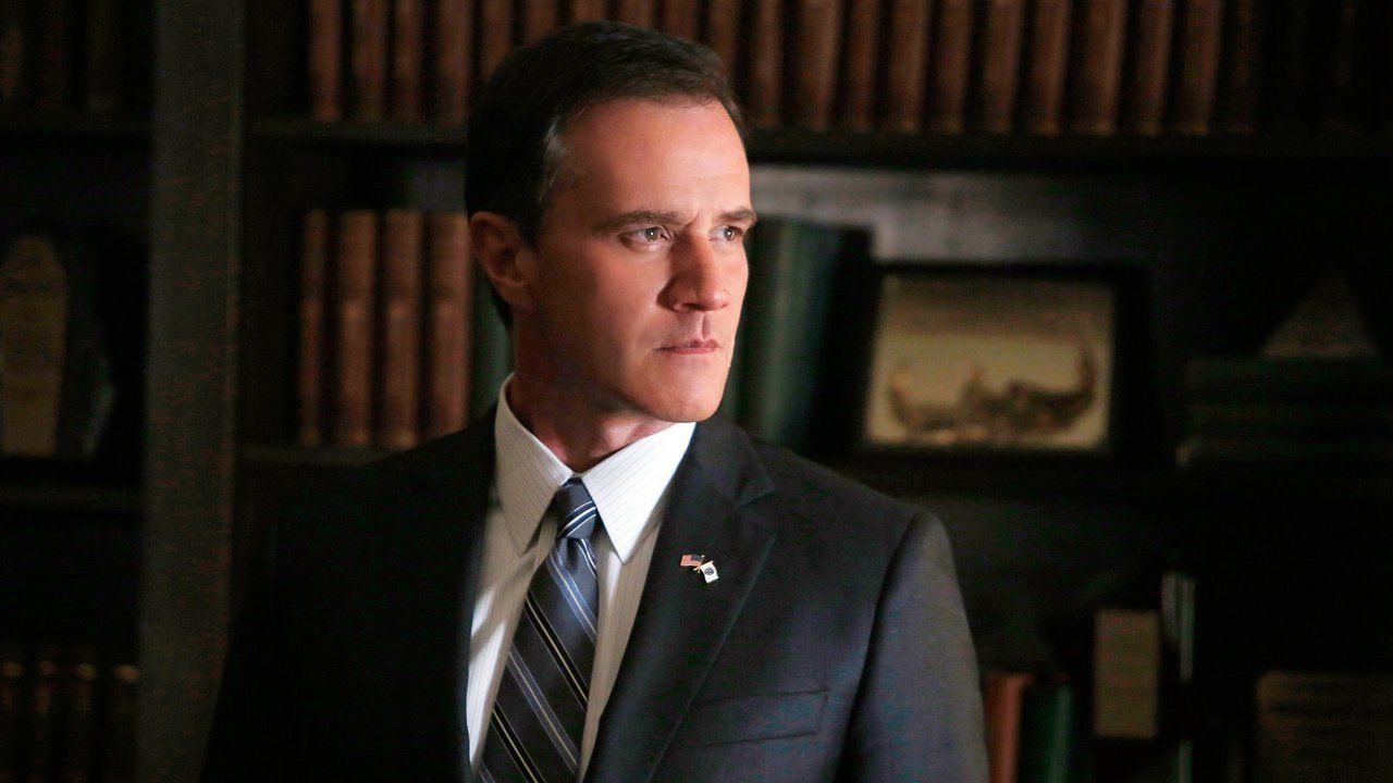 A Fractured House episode synopsis,reviews,forums,photos,