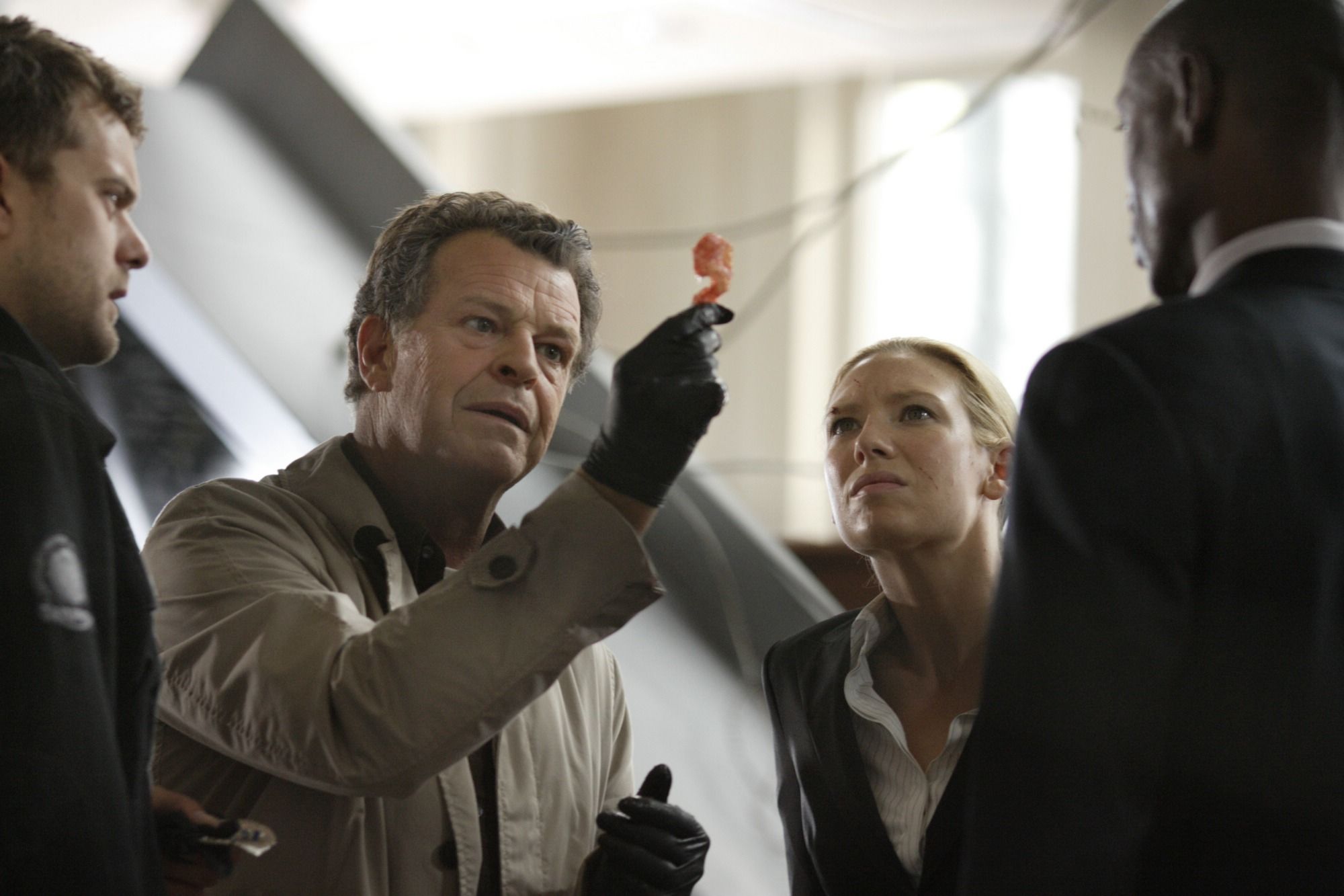 Fracture episode synopsis,reviews,forums,photos,