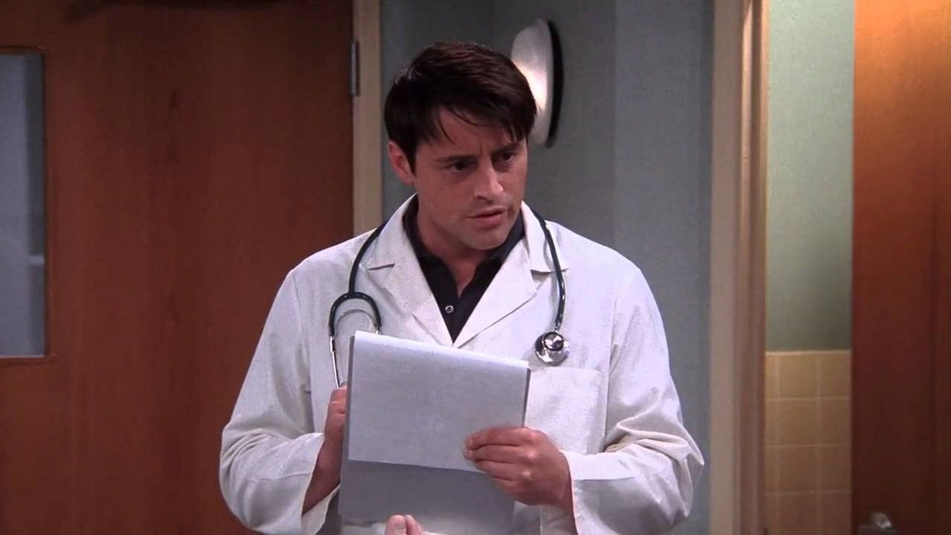 The One Where Rachel Has a Baby (1) episode synopsis,reviews,forums,photos,