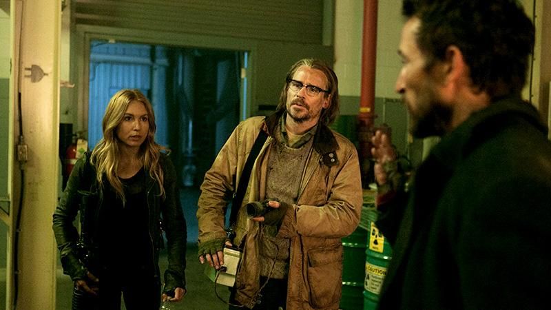 Collateral Damage episode synopsis,reviews,forums,photos,