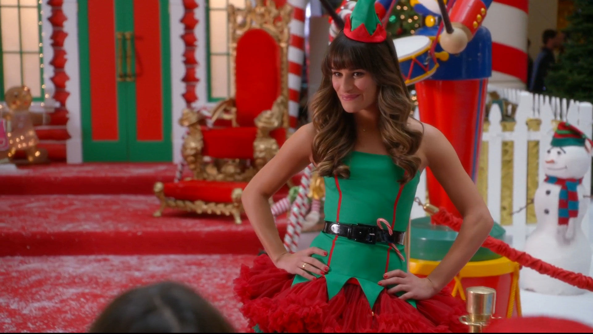 Previously Unaired Christmas episode synopsis,reviews,forums,photos,