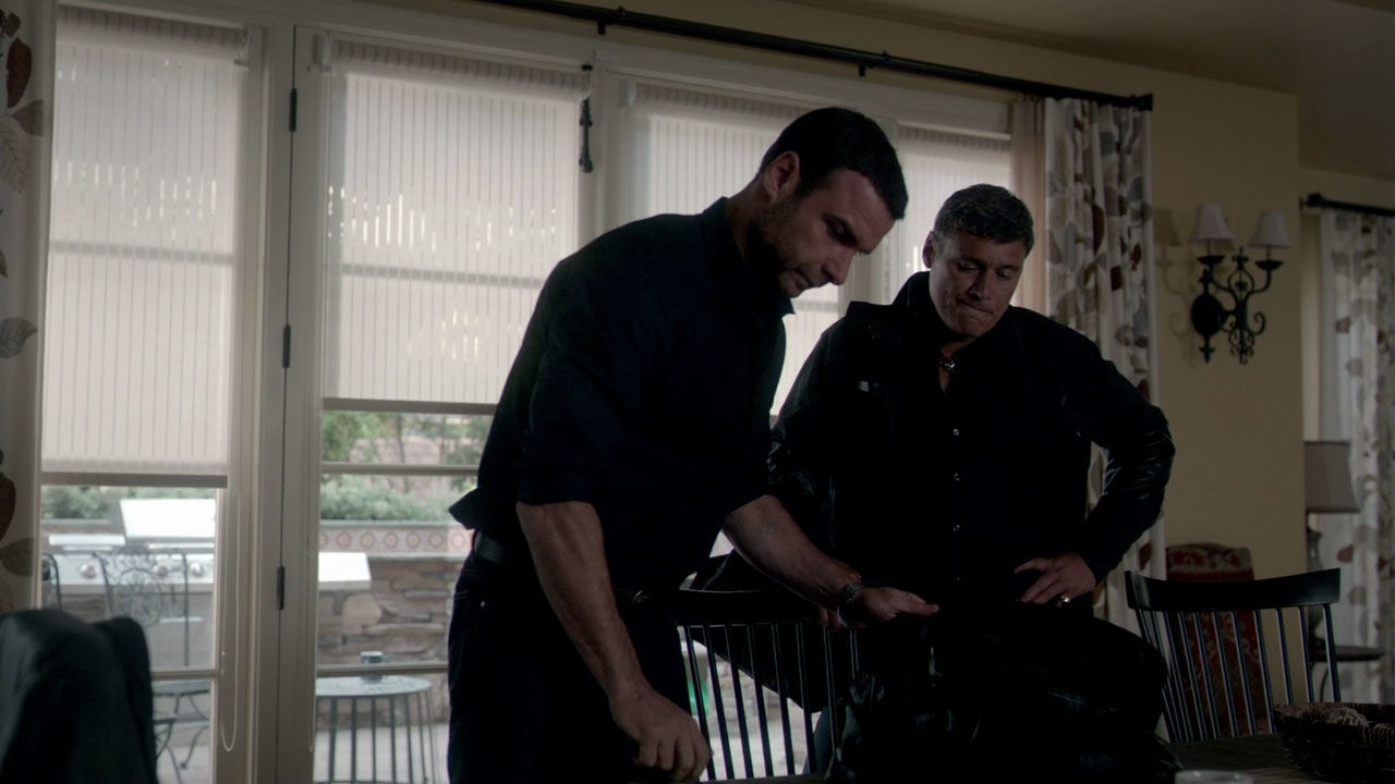 Bucky Fuckn' Dent episode synopsis,reviews,forums,photos,