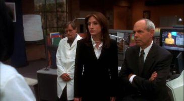Yankee White episode synopsis,reviews,forums,photos,