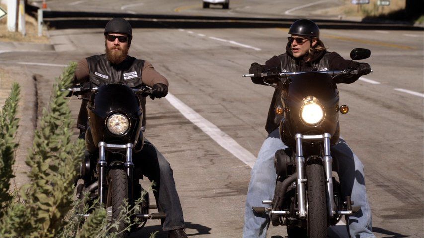The Pull episode synopsis,reviews,forums,photos,
