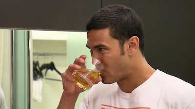 The Guy Who Parties Too Hard episode synopsis,reviews,forums,photos,