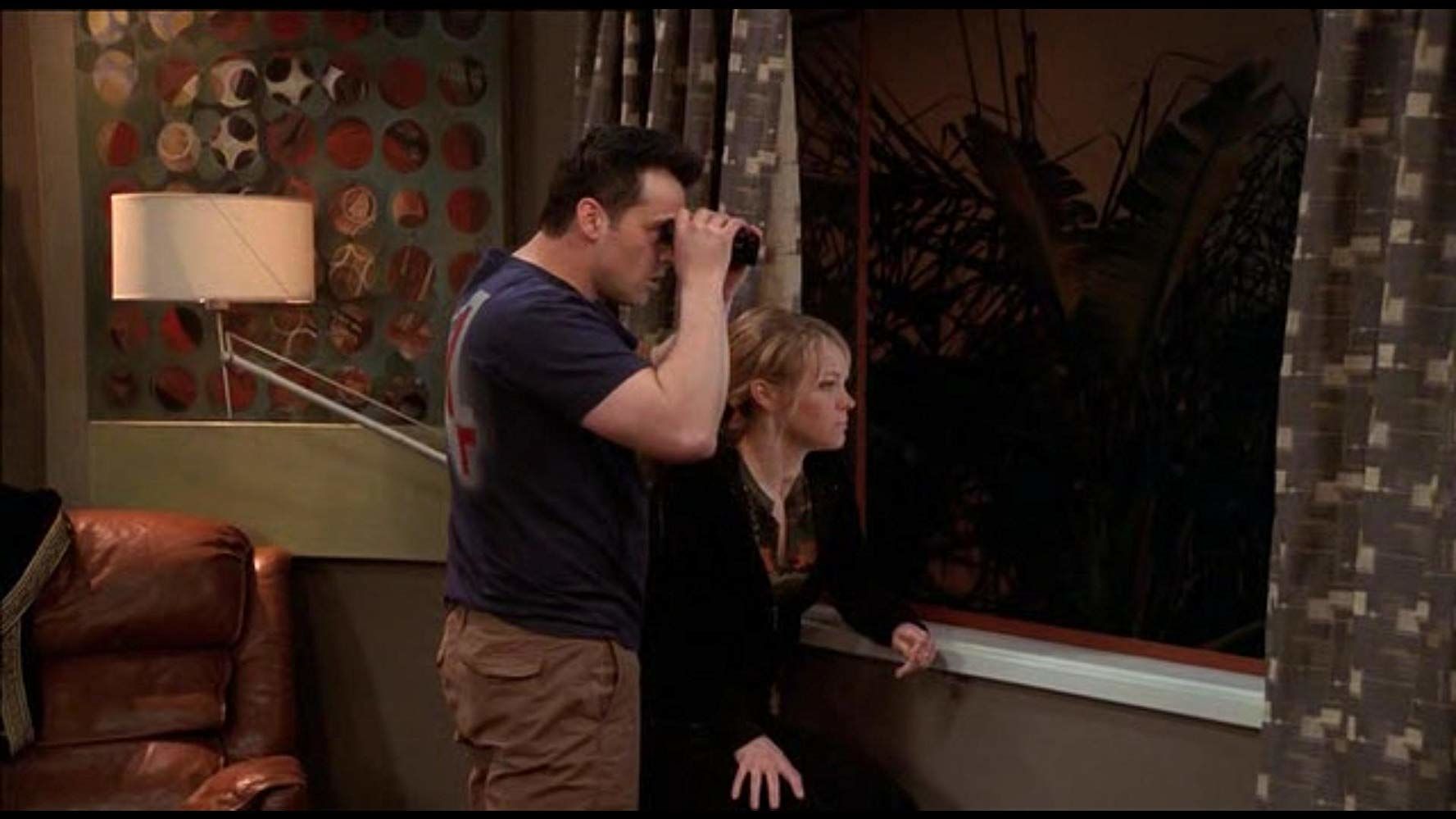 Joey and the Spying episode synopsis,reviews,forums,photos,