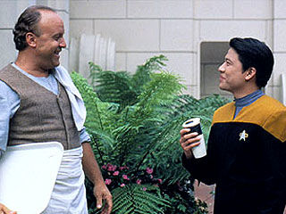Non Sequitur episode synopsis,reviews,forums,photos,