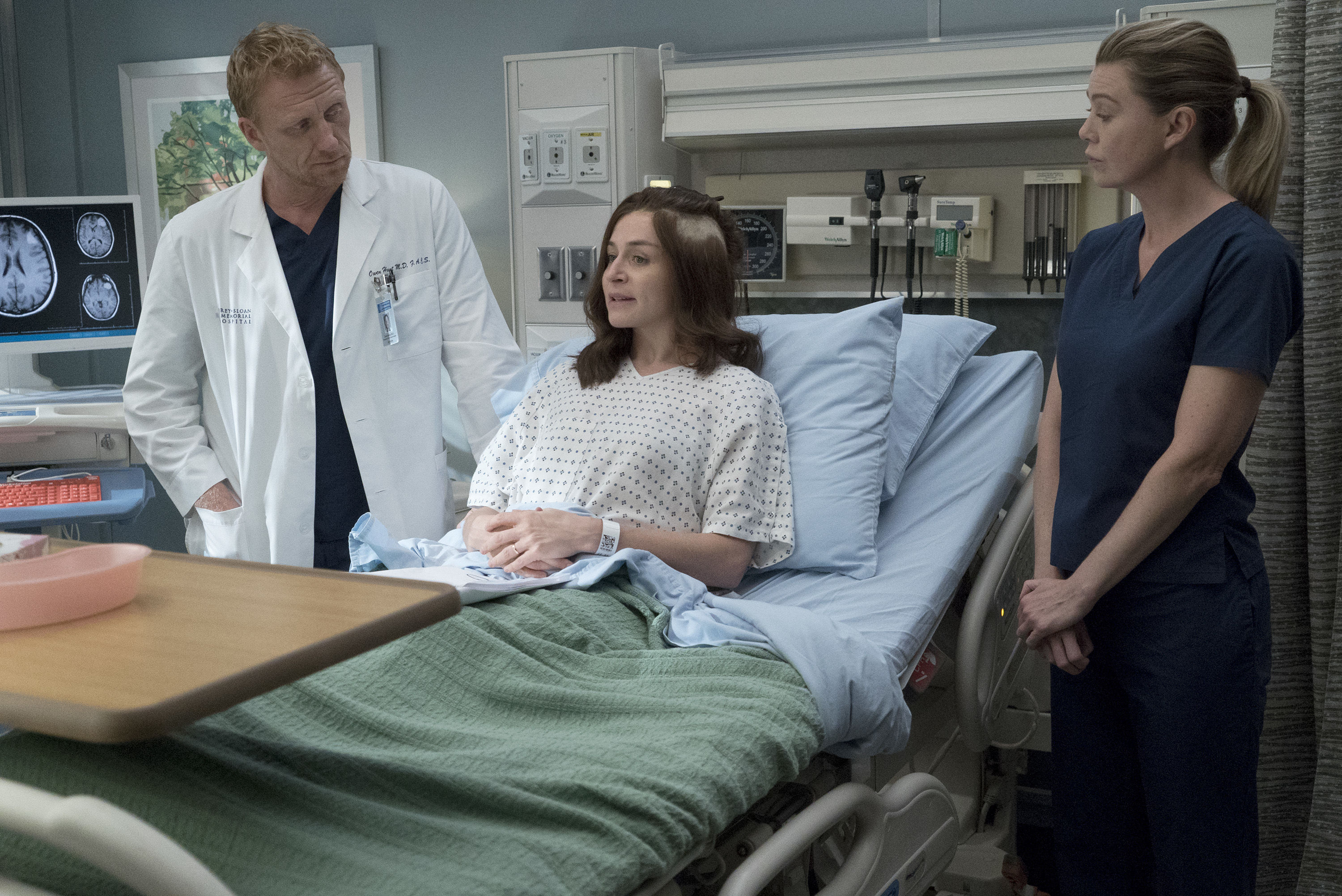 Ain't That a Kick in the Head episode synopsis,reviews,forums,photos,