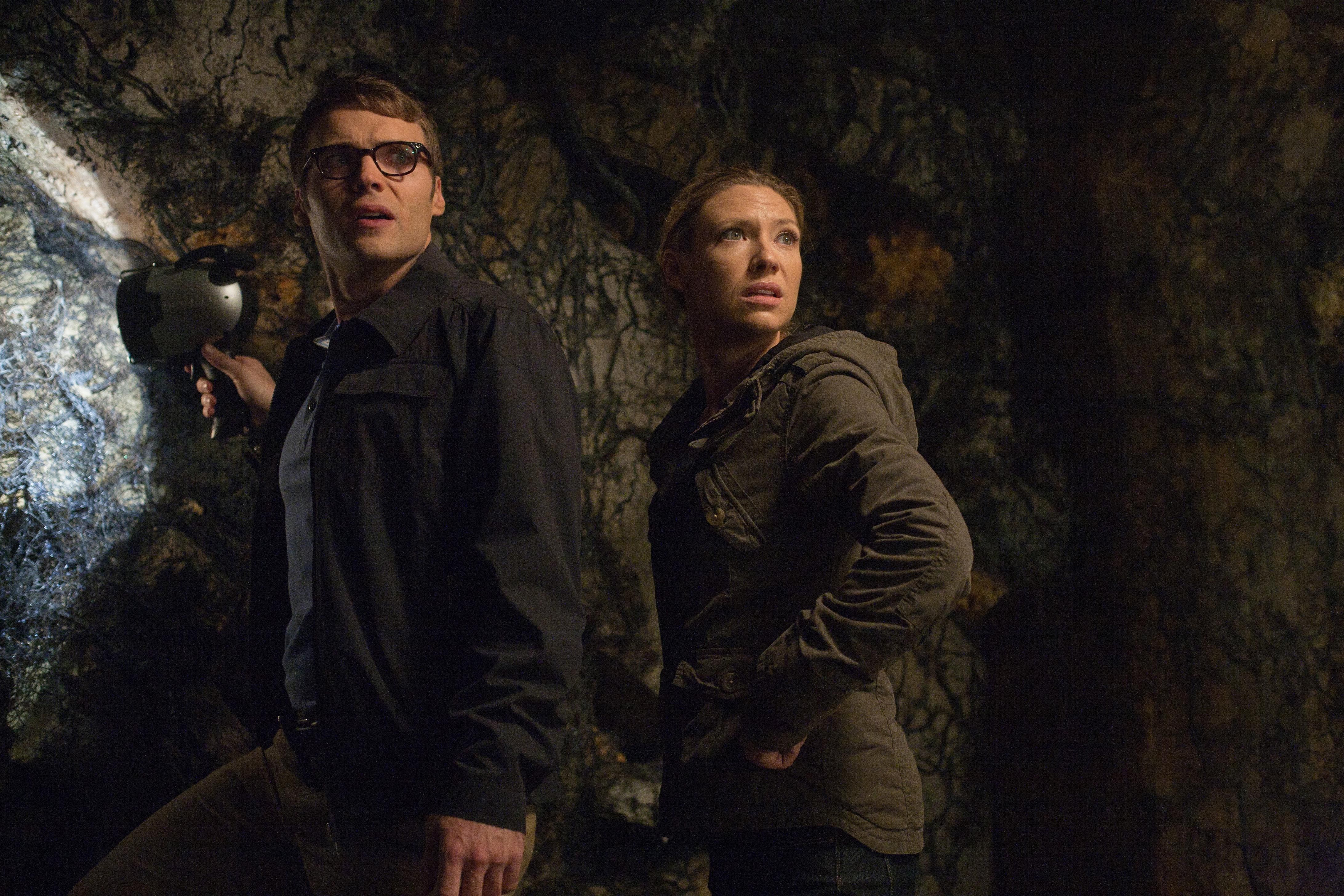 Alone in the World episode synopsis,reviews,forums,photos,