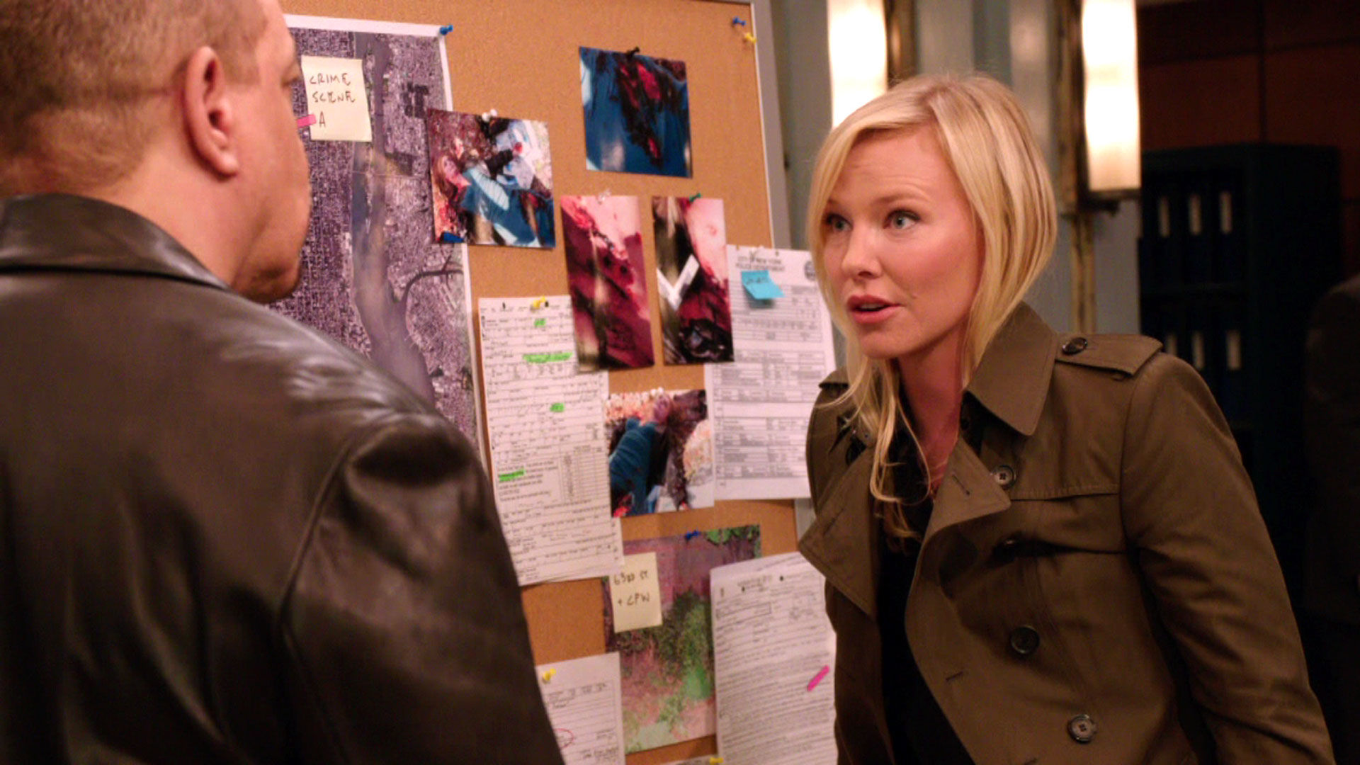 Conventions episode synopsis,reviews,forums,photos,