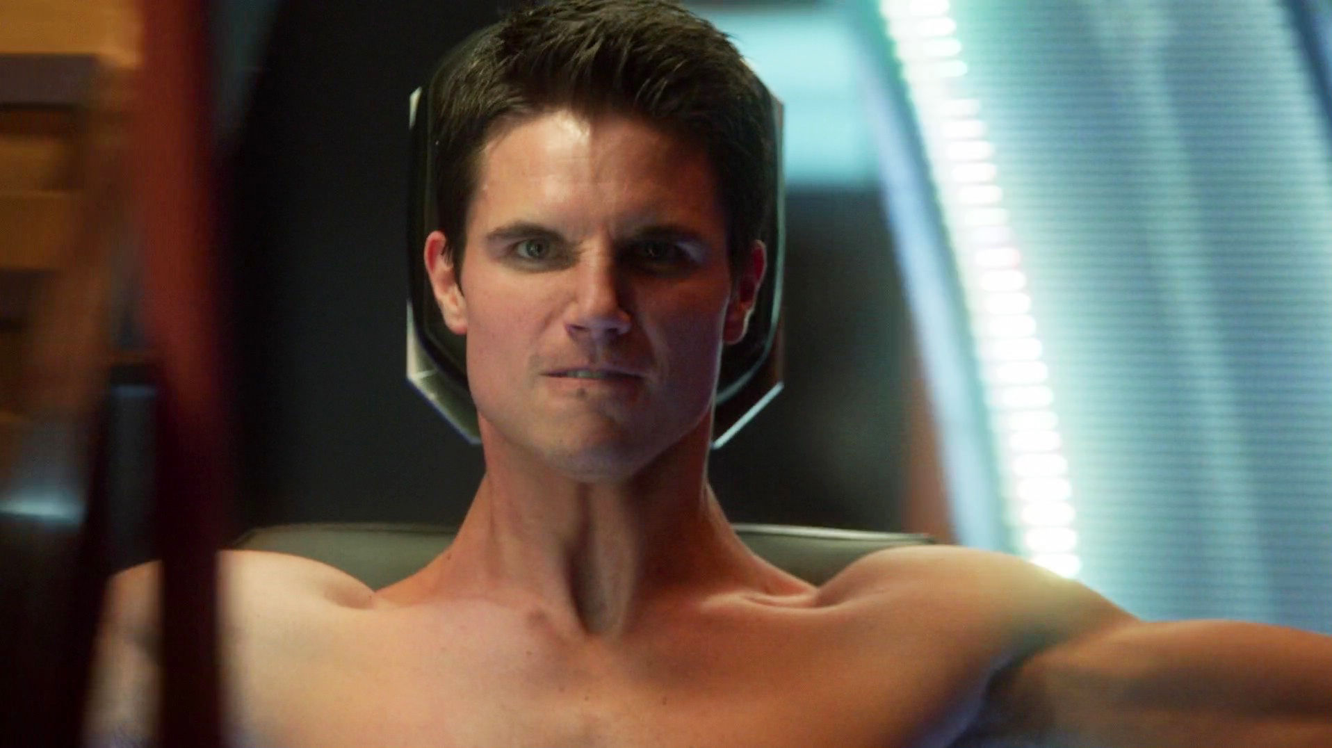 Smoke and Mirrors episode synopsis,reviews,forums,photos,
