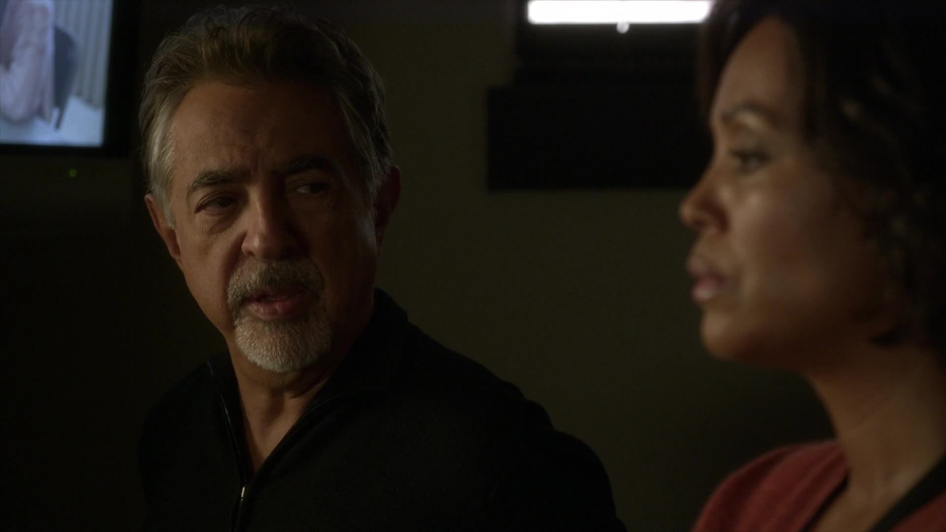 Bad Moon on the Rise episode synopsis,reviews,forums,photos,