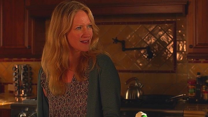 Poker episode synopsis,reviews,forums,photos,