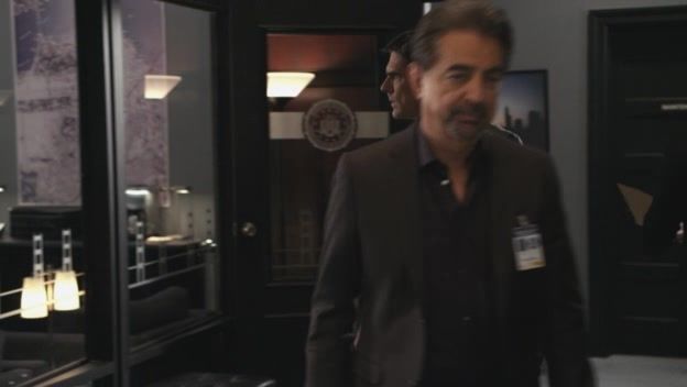 True Genius episode synopsis,reviews,forums,photos,