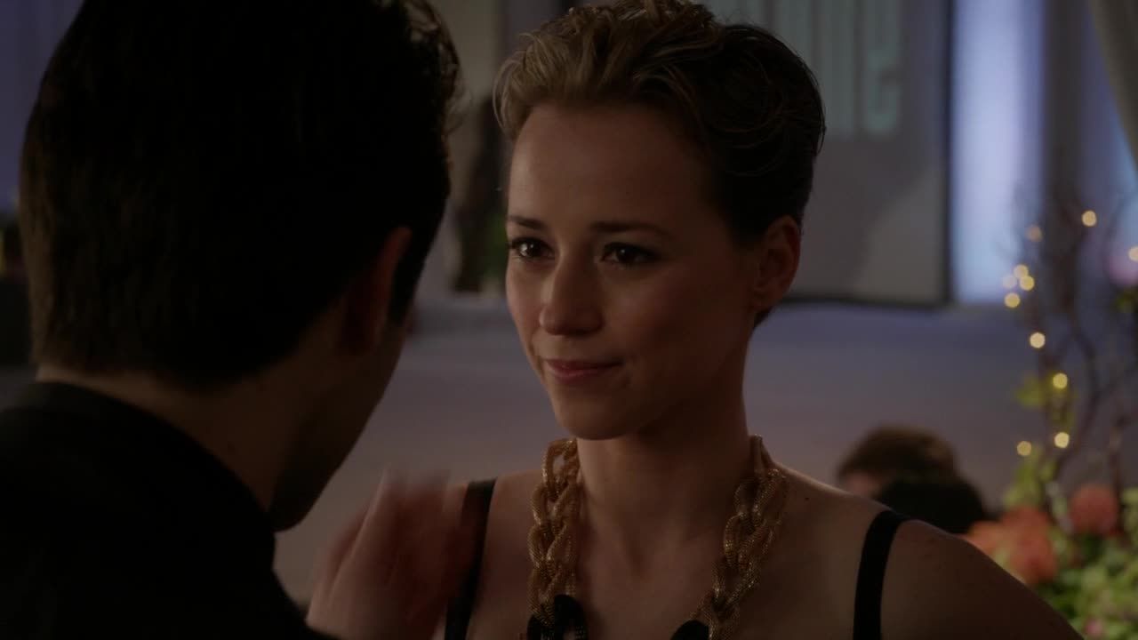 Revolution episode synopsis,reviews,forums,photos,