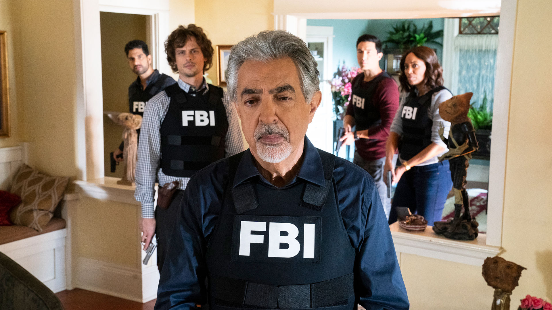 Chameleon episode synopsis,reviews,forums,photos,