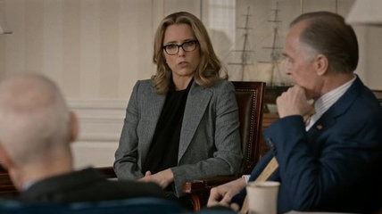 Extraordinary Hazard episode synopsis,reviews,forums,photos,
