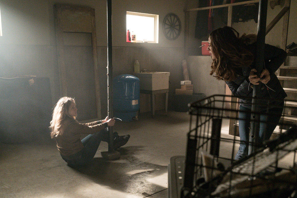 Ties That Bind episode synopsis,reviews,forums,photos,