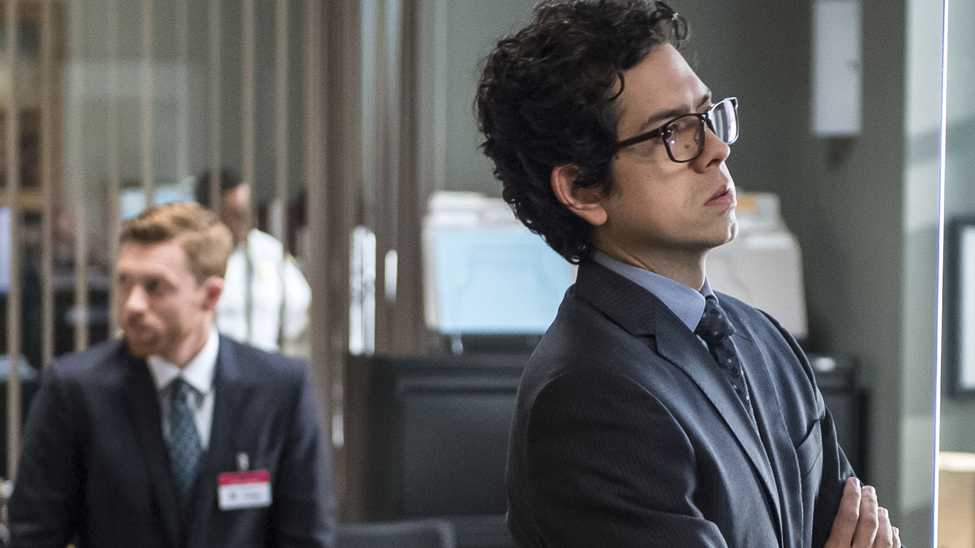 Collateral Damage episode synopsis,reviews,forums,photos,