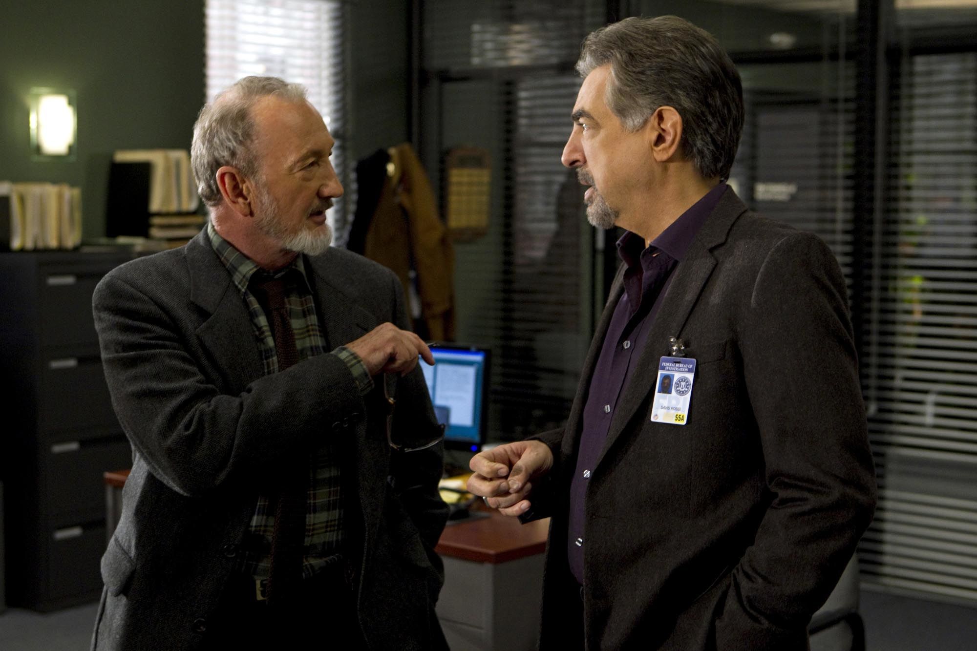 Heathridge Manor episode synopsis,reviews,forums,photos,