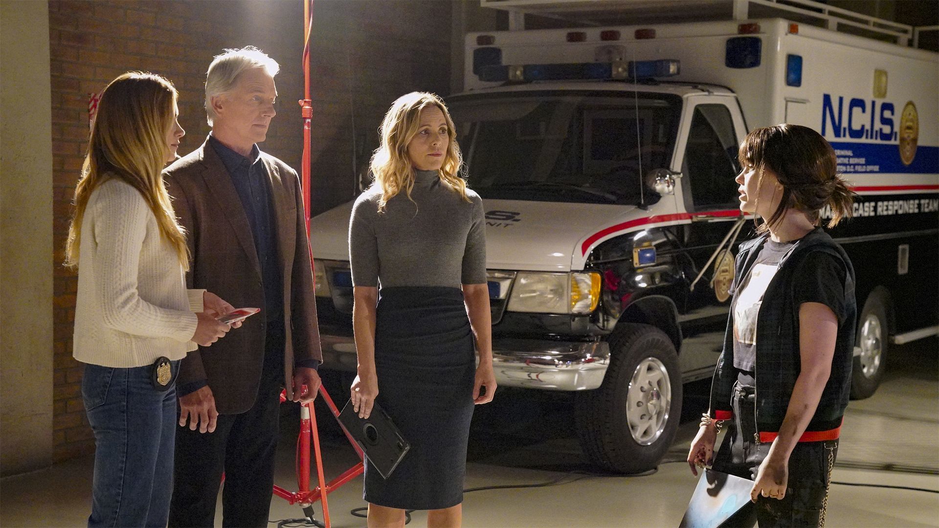 A Thousand Words episode synopsis,reviews,forums,photos,