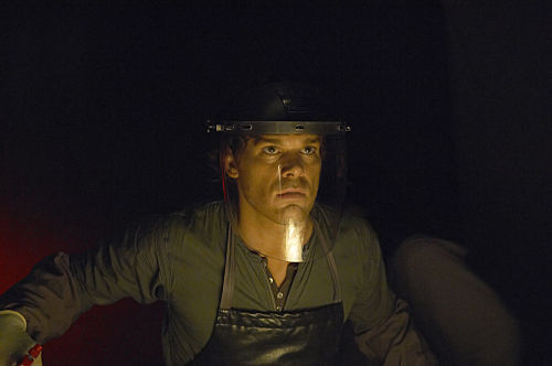 Hello, Dexter Morgan episode synopsis,reviews,forums,photos,