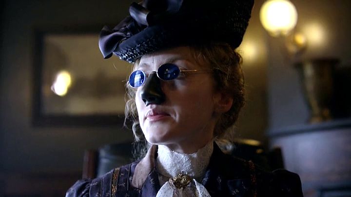 The Busy Flea episode synopsis,reviews,forums,photos,
