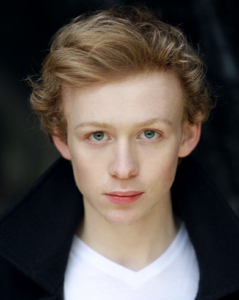 Outlander television show cast,