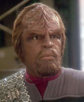 Startrek The Next Generation,summary,reviews,forums,photos,The Last Outpost,Lonely Among Us,Sins of the Father,First Contact