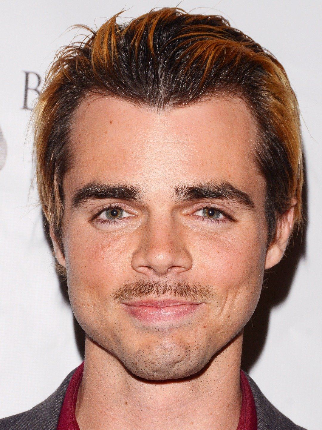 Modern Family television show cast,